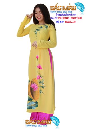 ao-dai-vang-hoa-tiet-sen