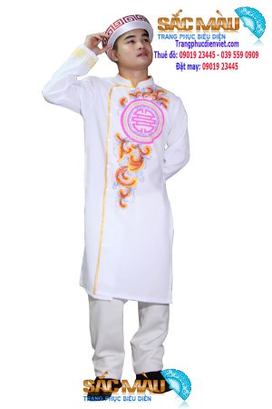 thue-ao-dai-cach-tan-nam-gia-re