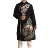 ao-dai-cach-tan-nam-den