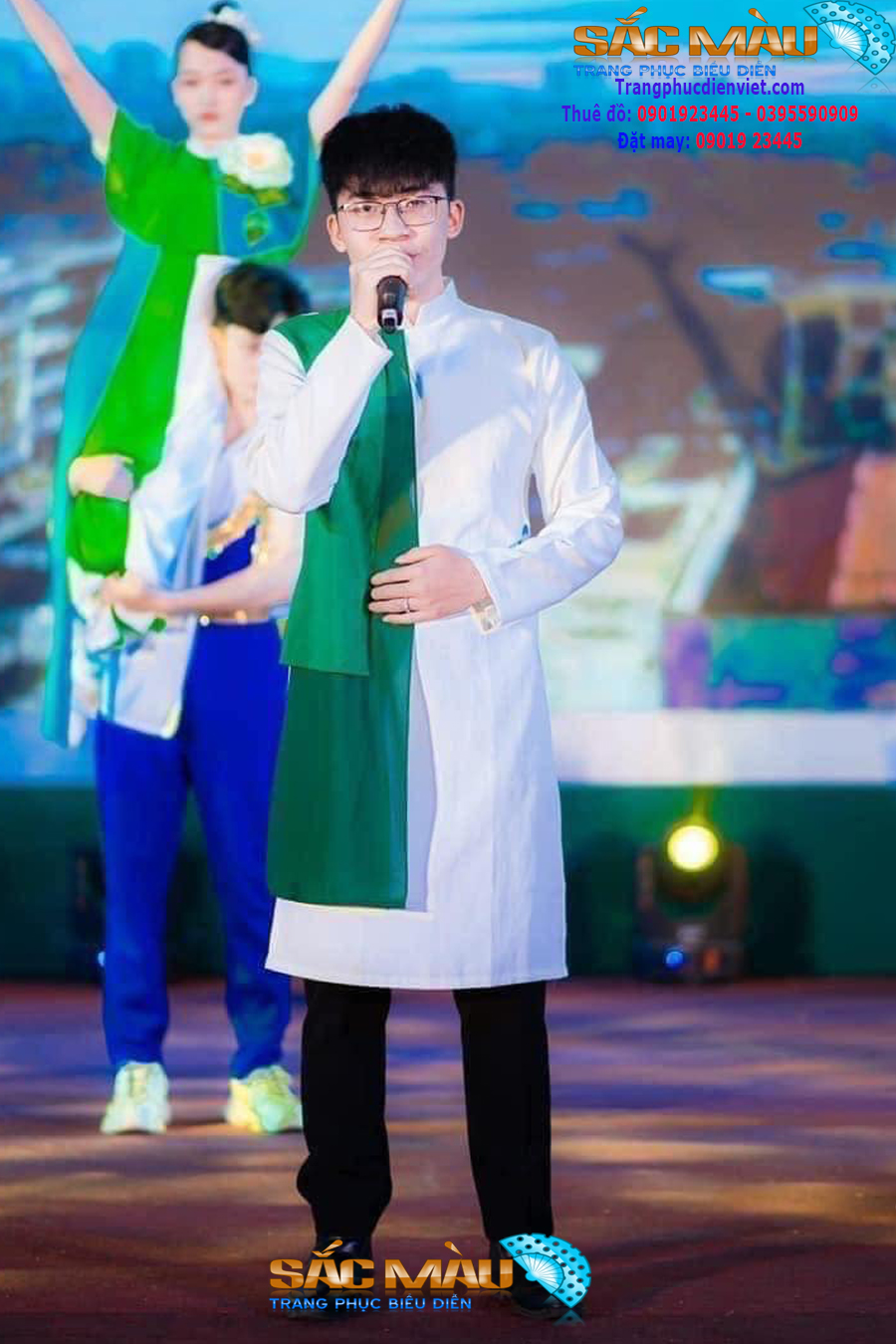 ao-dai-nam-trang-xanh