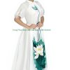 ao-dai-nu-trang-sen